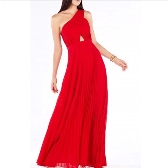 BCBGMaxAzria Dresses & Skirts - BCBG MAXAZRIA Gwendolyn One Shoulder Pleated Gown